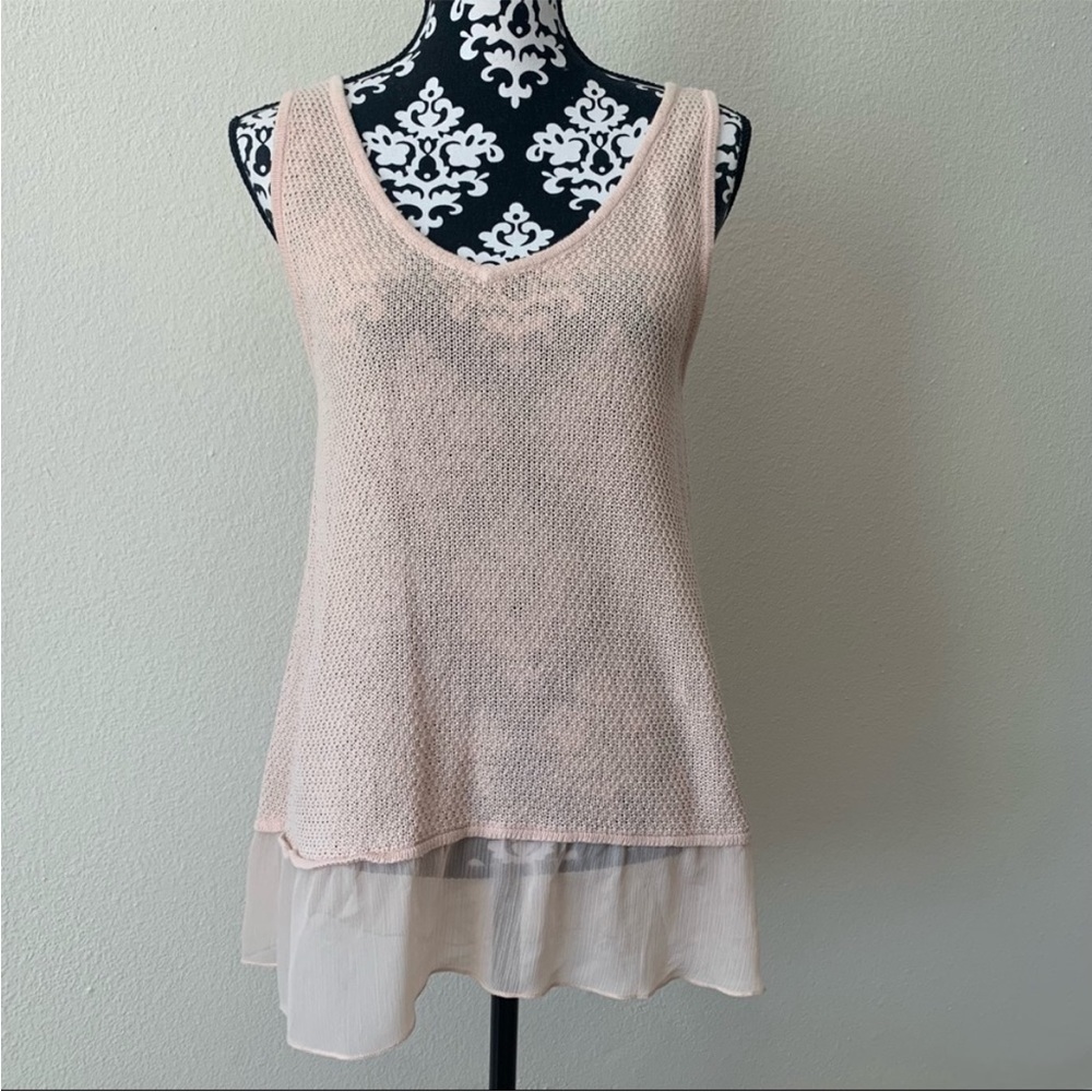 August silk soft pink ruffle hem cotton knit top medium